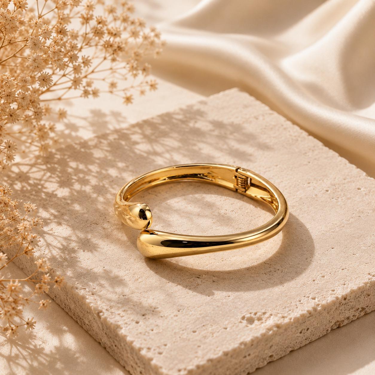 Minimal Gold Open Bracelet