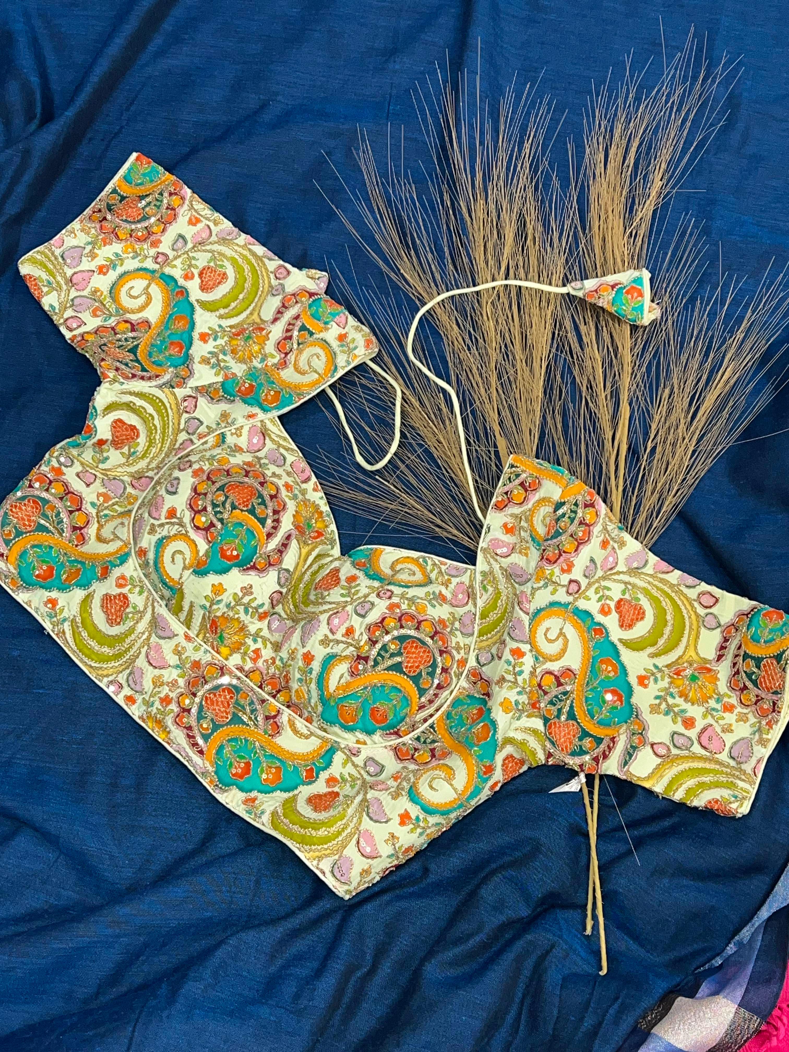 Green Paisley Printed Ethnic Blouse