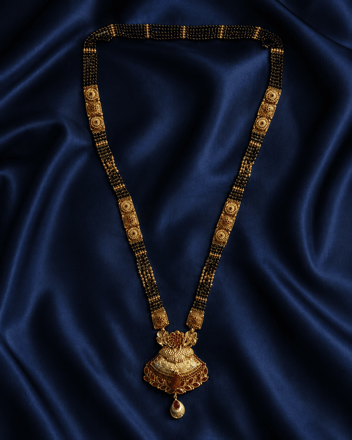 Antique Kemp Statement Pendant Mangalsutra