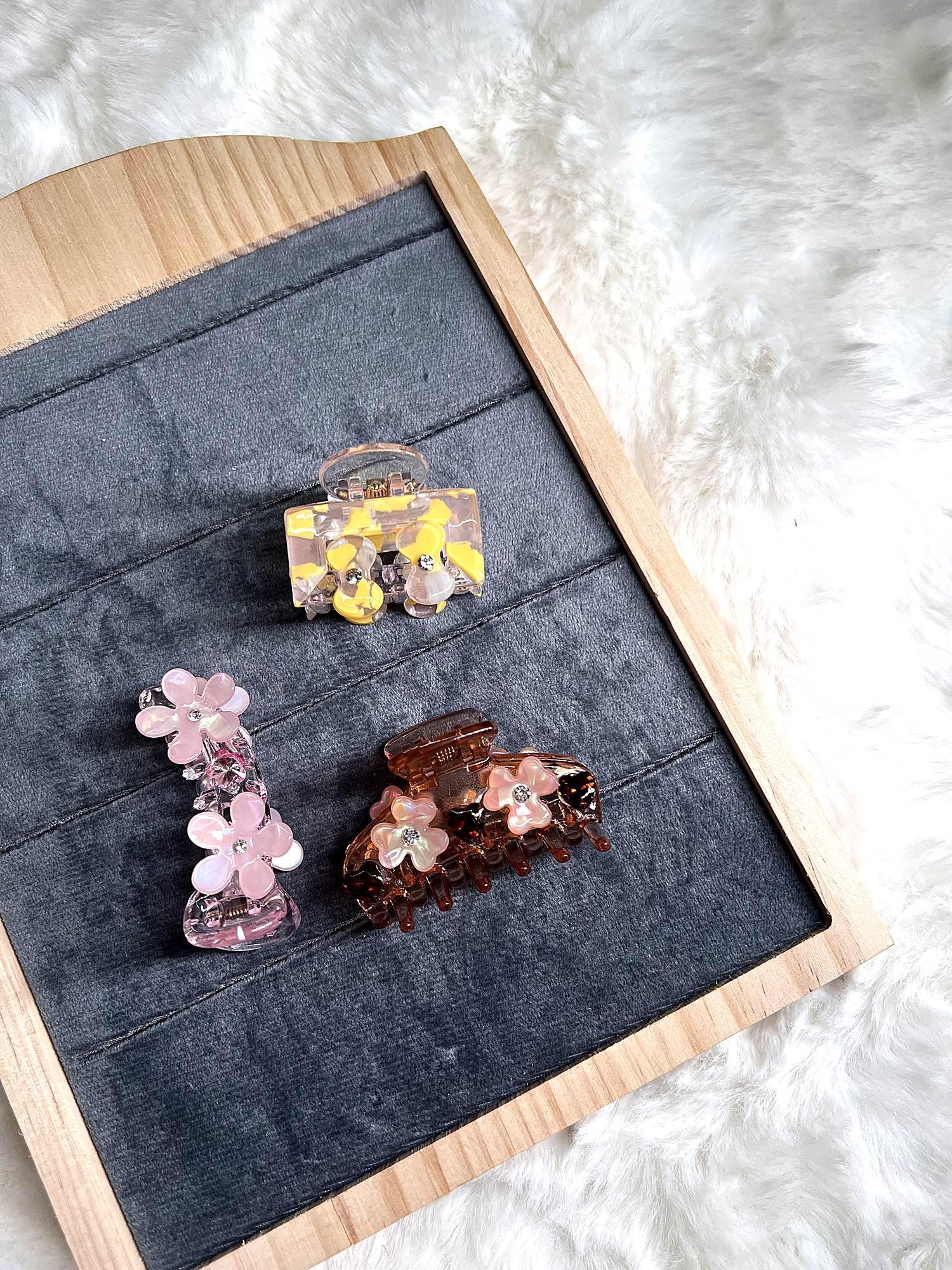 Floral Embellished Claw Clip 3-Piece Combo for Women