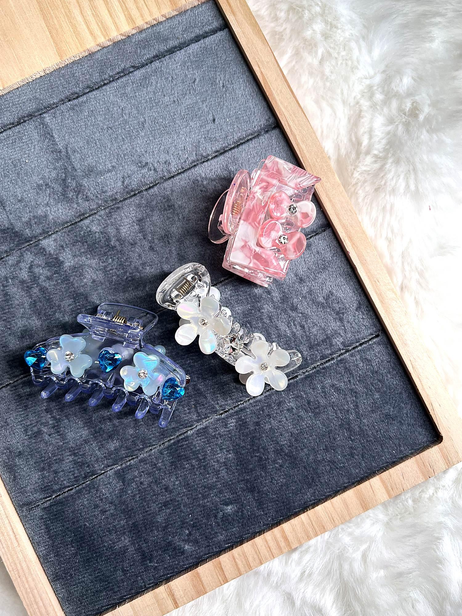 Floral Embellished Claw Clip 3-Piece Combo for Women