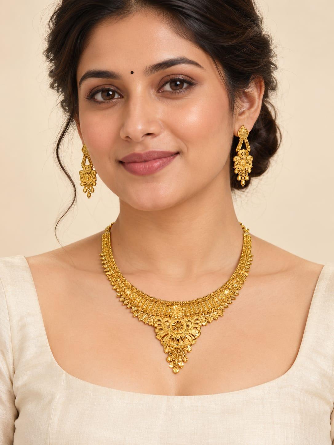 Antique Gold Traditional Necklace Set