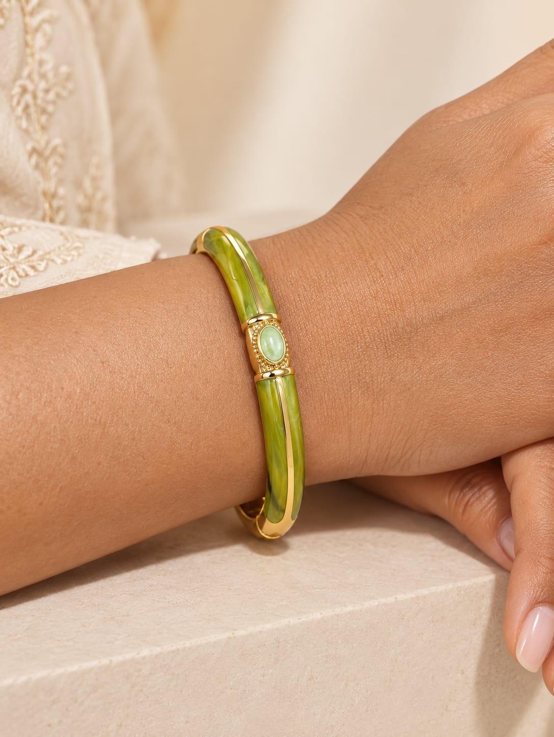 White Oval Enamel Bangle