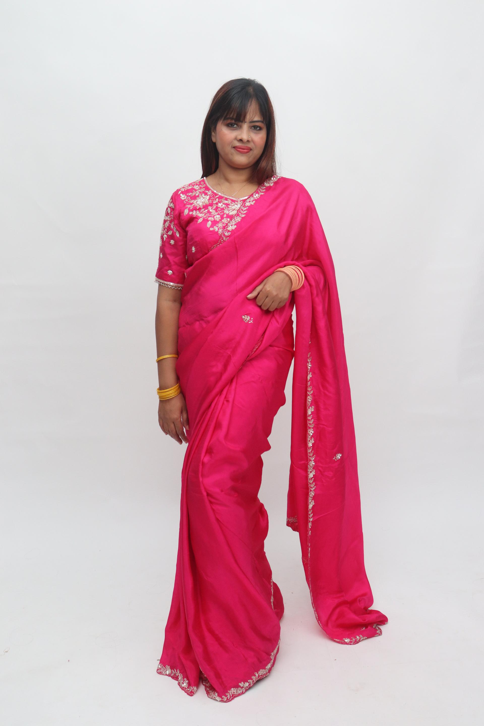 Pink Motif Border Saree